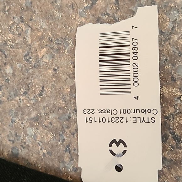 Warehouse one Bermuda shorts size 2 - Picture 7 of 7